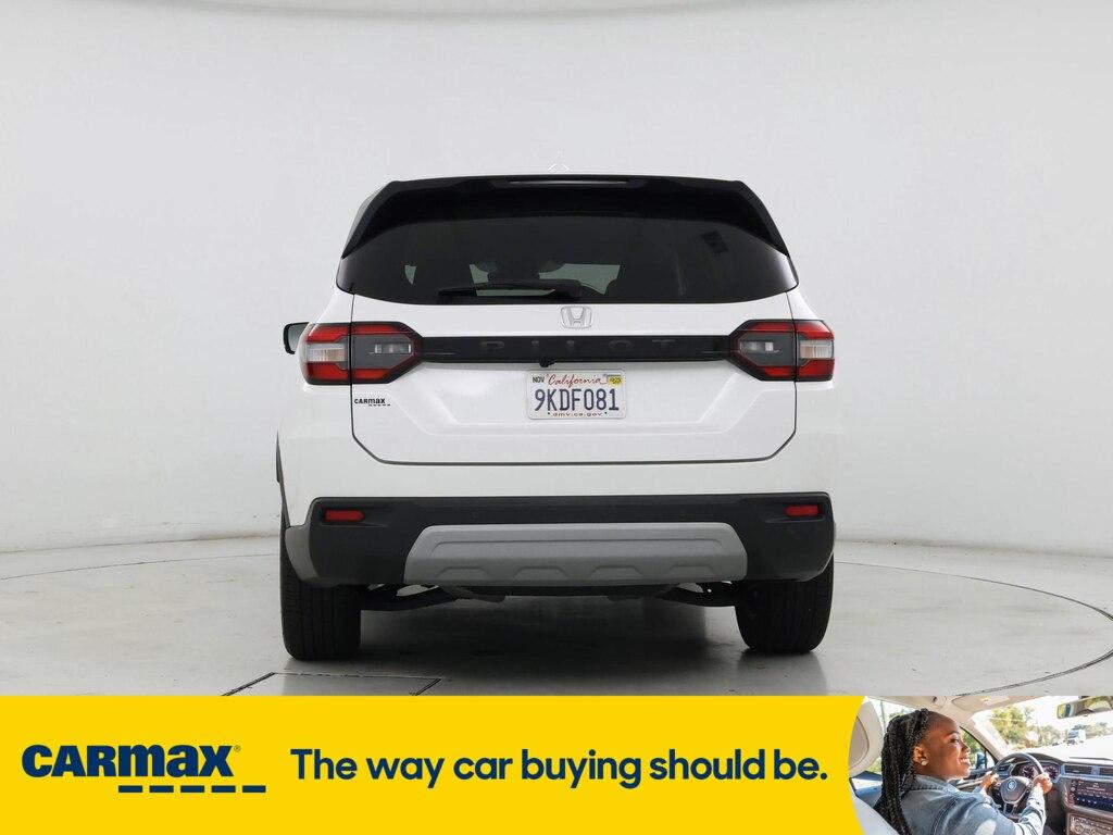 used 2024 Honda Pilot car, priced at $38,998