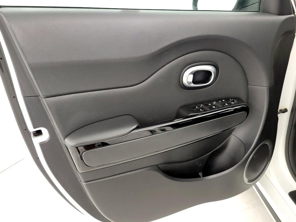 used 2016 Kia Soul car, priced at $13,599