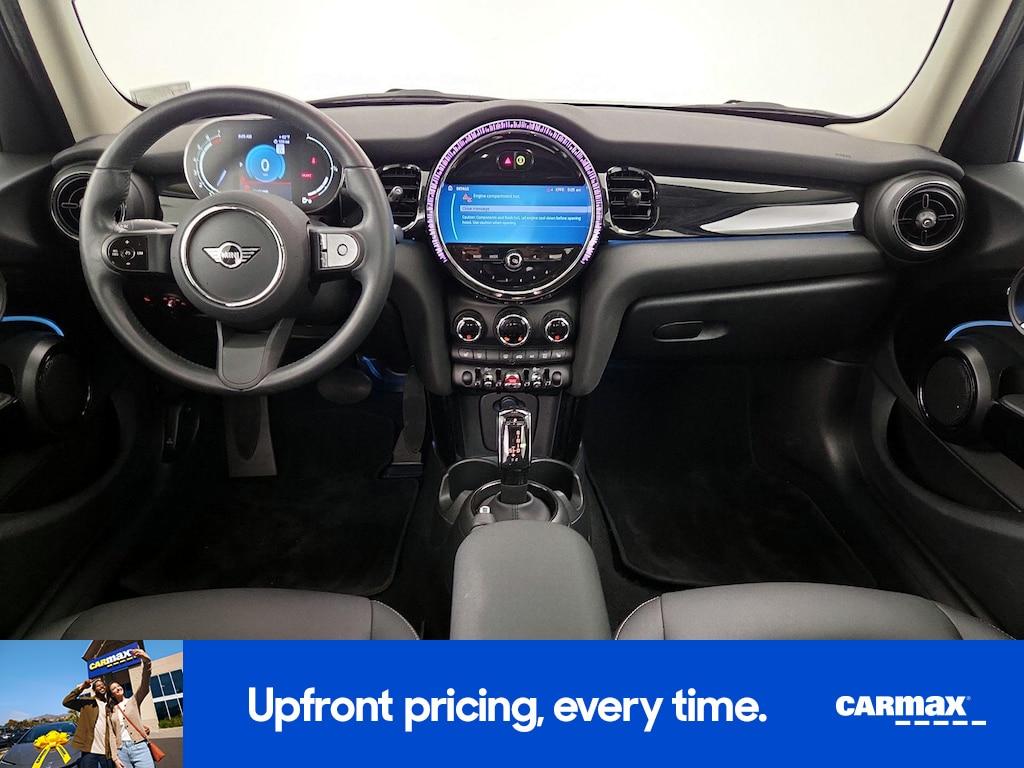 used 2024 MINI Hardtop car, priced at $23,998