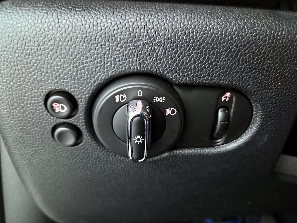 used 2024 MINI Hardtop car, priced at $23,998