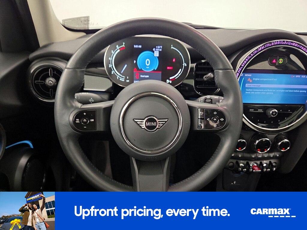 used 2024 MINI Hardtop car, priced at $23,998