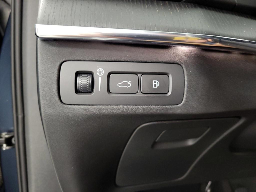 used 2021 Volvo XC90 Recharge Plug-In Hybrid car, priced at $46,998