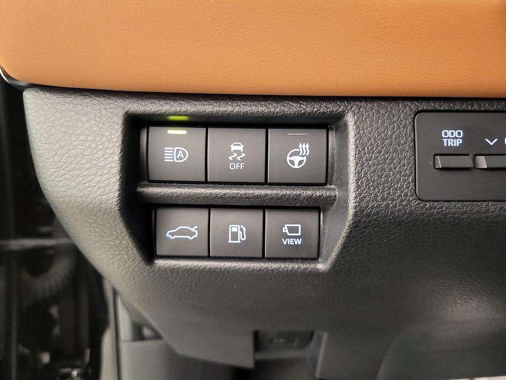 used 2021 Toyota Avalon Hybrid car, priced at $27,998
