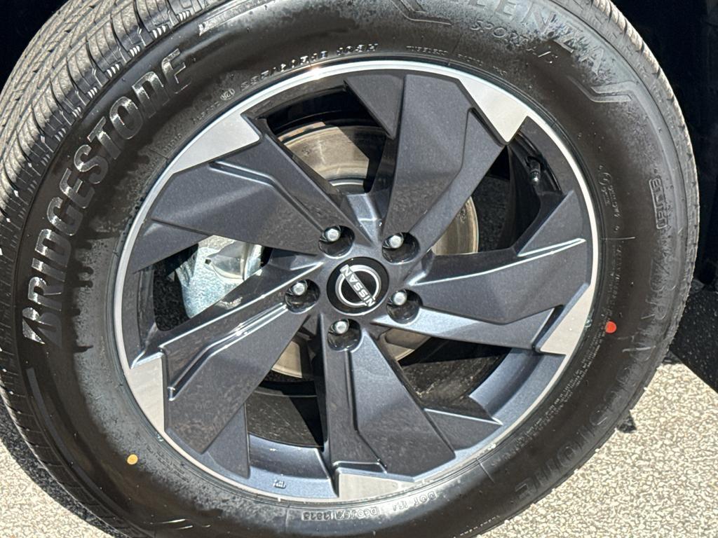 new 2026 Nissan Rogue car, priced at $33,499