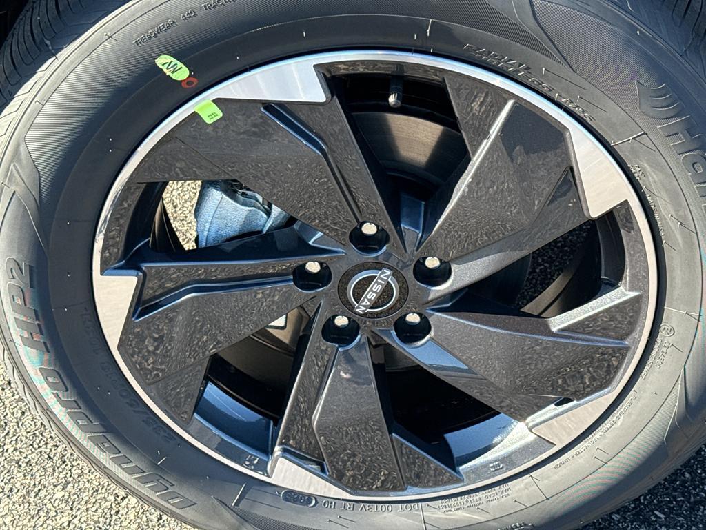 new 2026 Nissan Rogue car, priced at $33,683