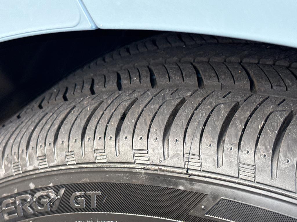 new 2025 Nissan Sentra car, priced at $24,216