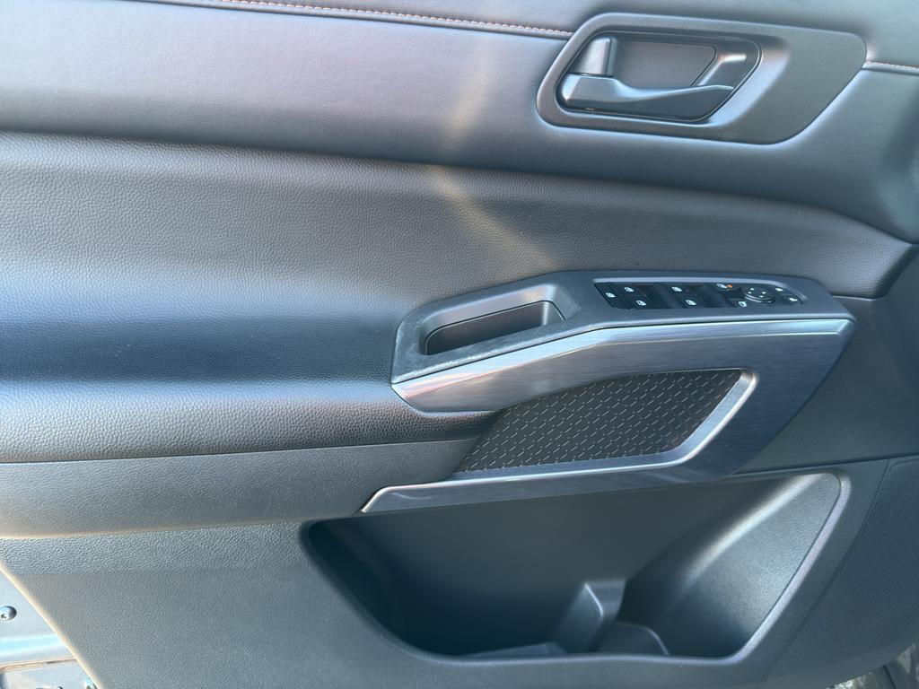 used 2023 Nissan Pathfinder car, priced at $33,299