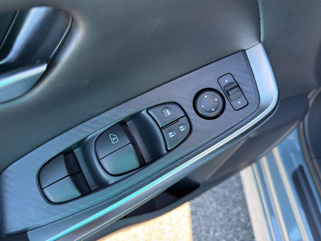 new 2025 Nissan Sentra car, priced at $24,528