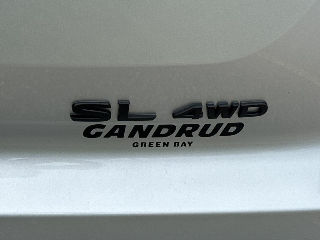 new 2025 Nissan Pathfinder car, priced at $47,246