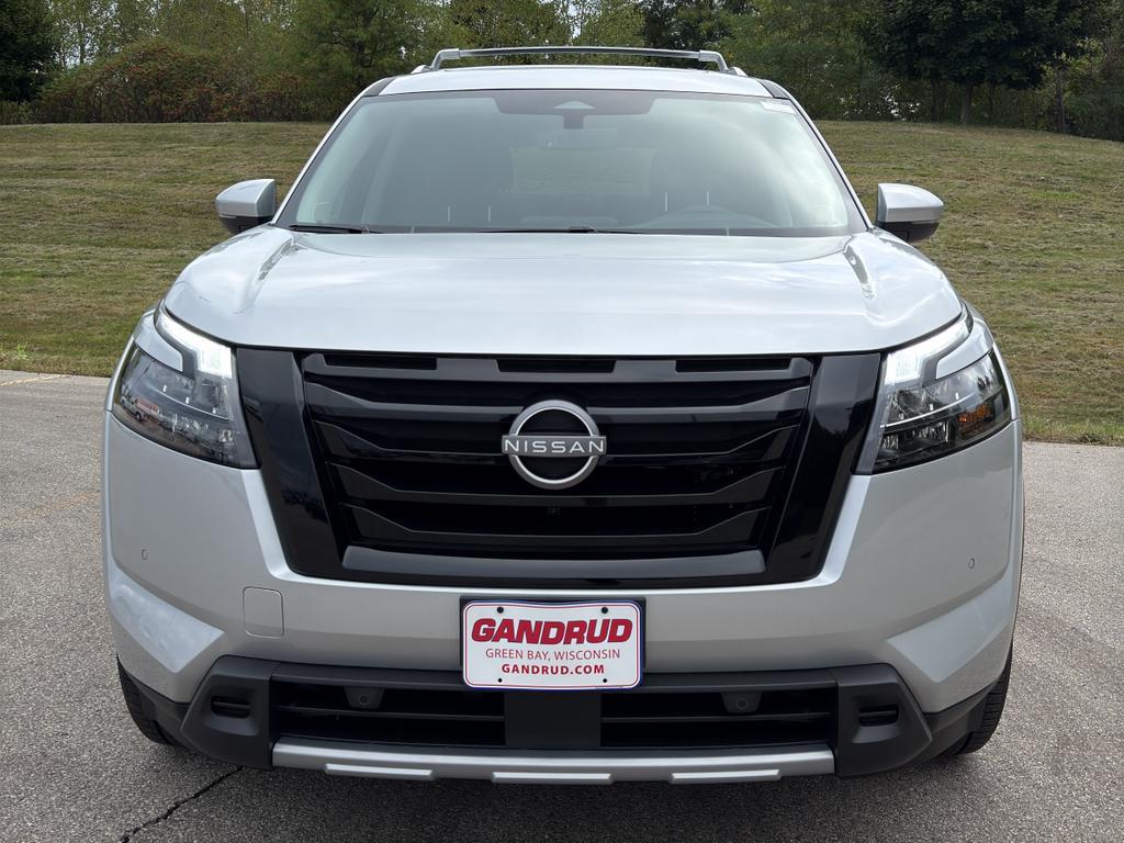 new 2025 Nissan Pathfinder car, priced at $47,246