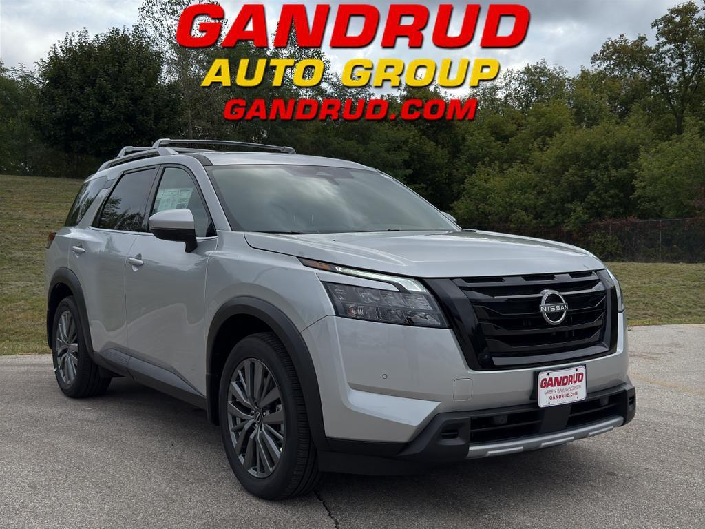 new 2025 Nissan Pathfinder car, priced at $47,246