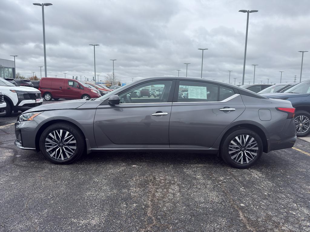 used 2024 Nissan Altima car, priced at $26,390