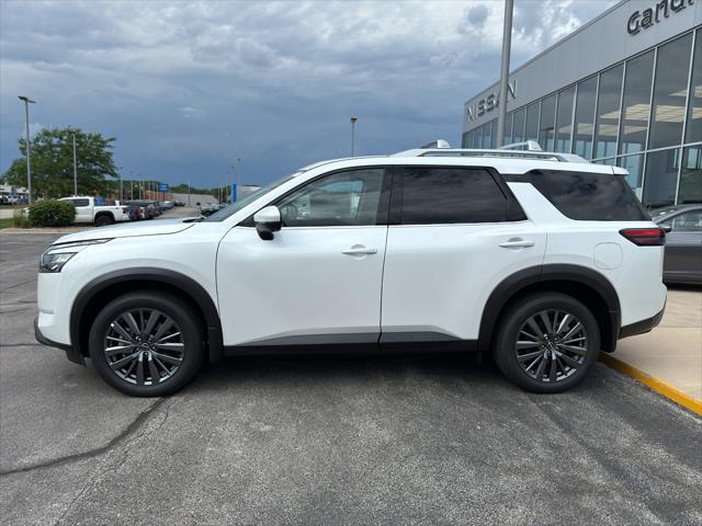 new 2025 Nissan Pathfinder car, priced at $46,874