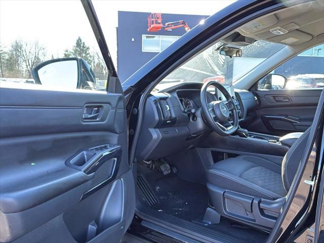 used 2023 Nissan Pathfinder car, priced at $28,990