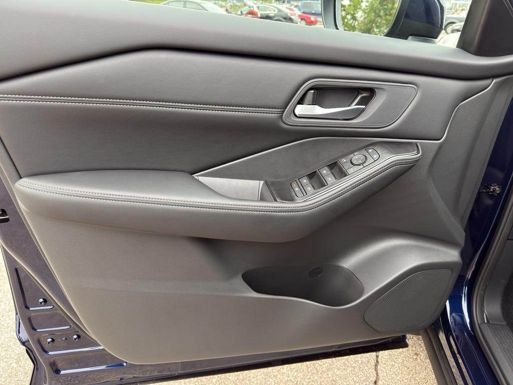 new 2026 Nissan Rogue car, priced at $33,683