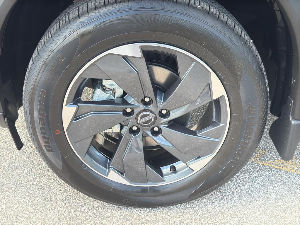 new 2026 Nissan Rogue car, priced at $31,103