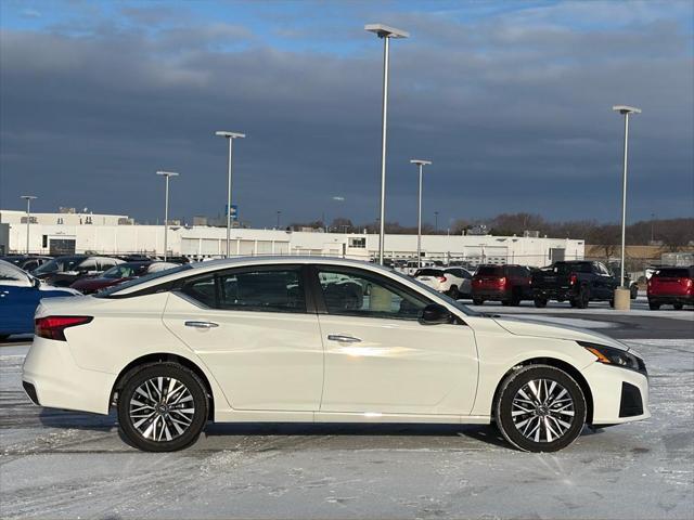 new 2025 Nissan Altima car, priced at $28,365