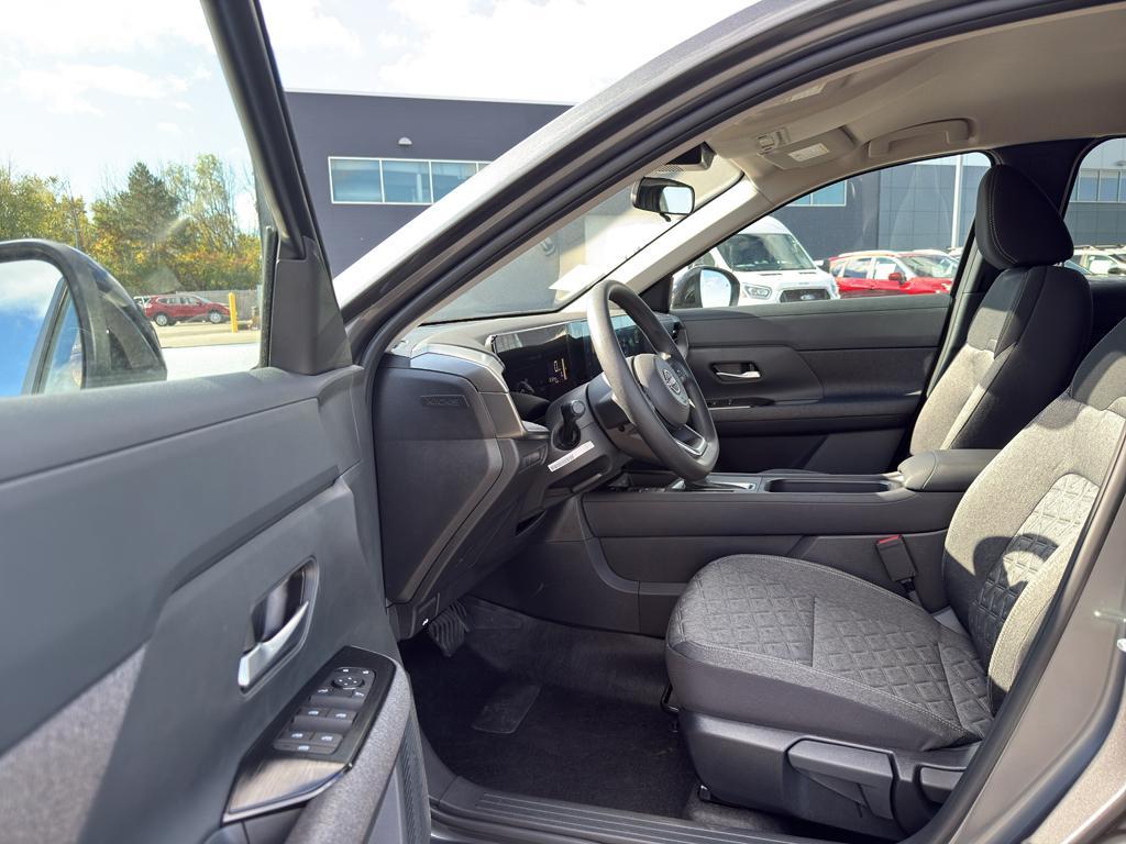 new 2026 Nissan Kicks car, priced at $25,999