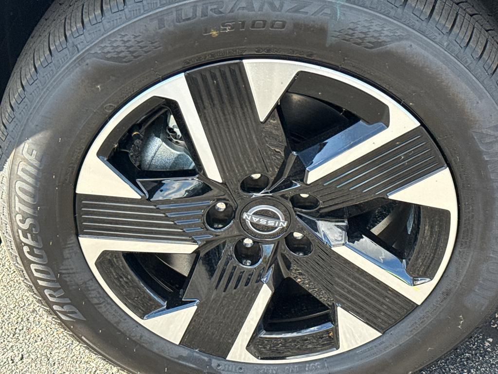 new 2026 Nissan Kicks car, priced at $25,999