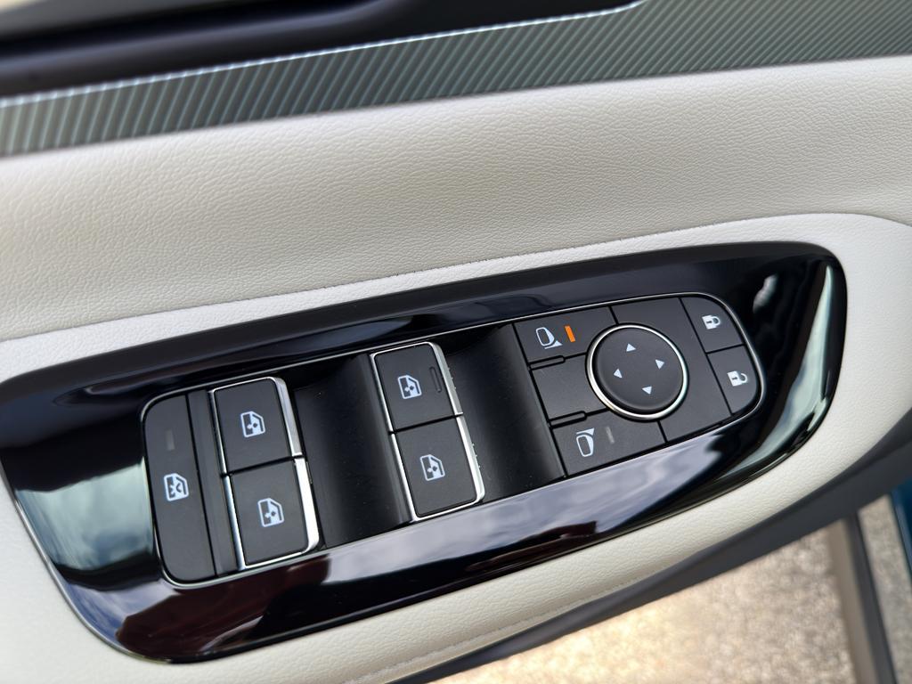 used 2025 Nissan Murano car, priced at $42,490
