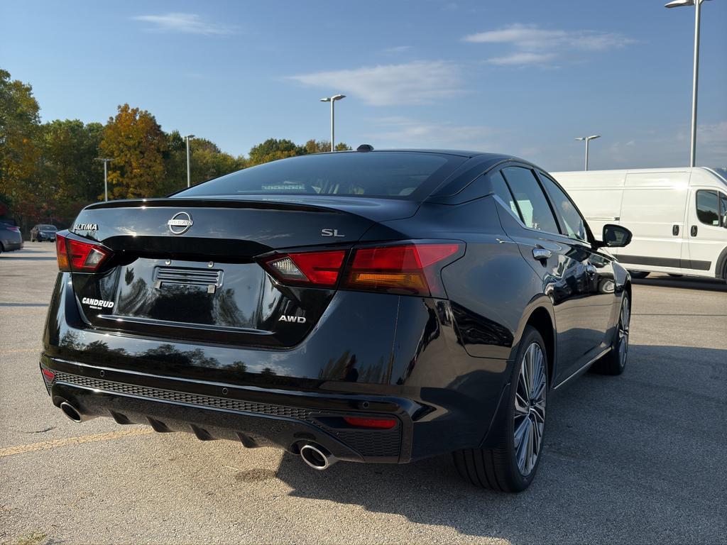 new 2025 Nissan Altima car, priced at $34,499