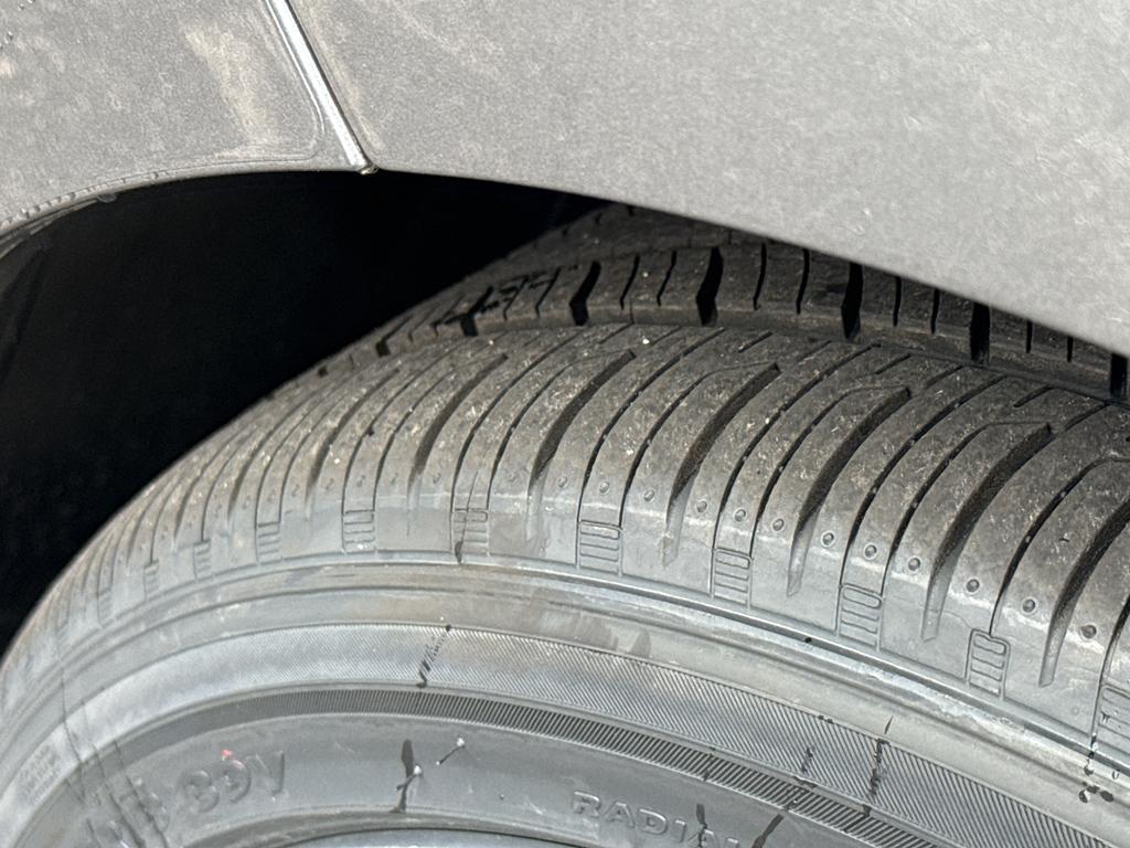 new 2025 Nissan Sentra car, priced at $27,583