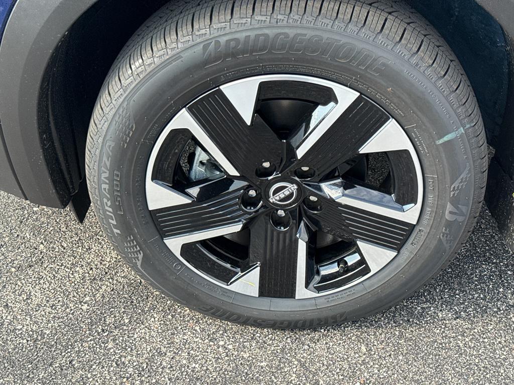 new 2026 Nissan Kicks car, priced at $28,355