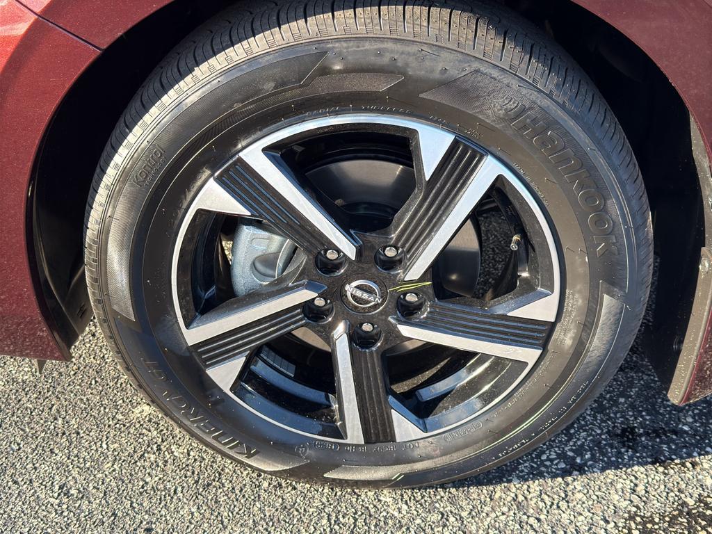 new 2025 Nissan Sentra car, priced at $21,999