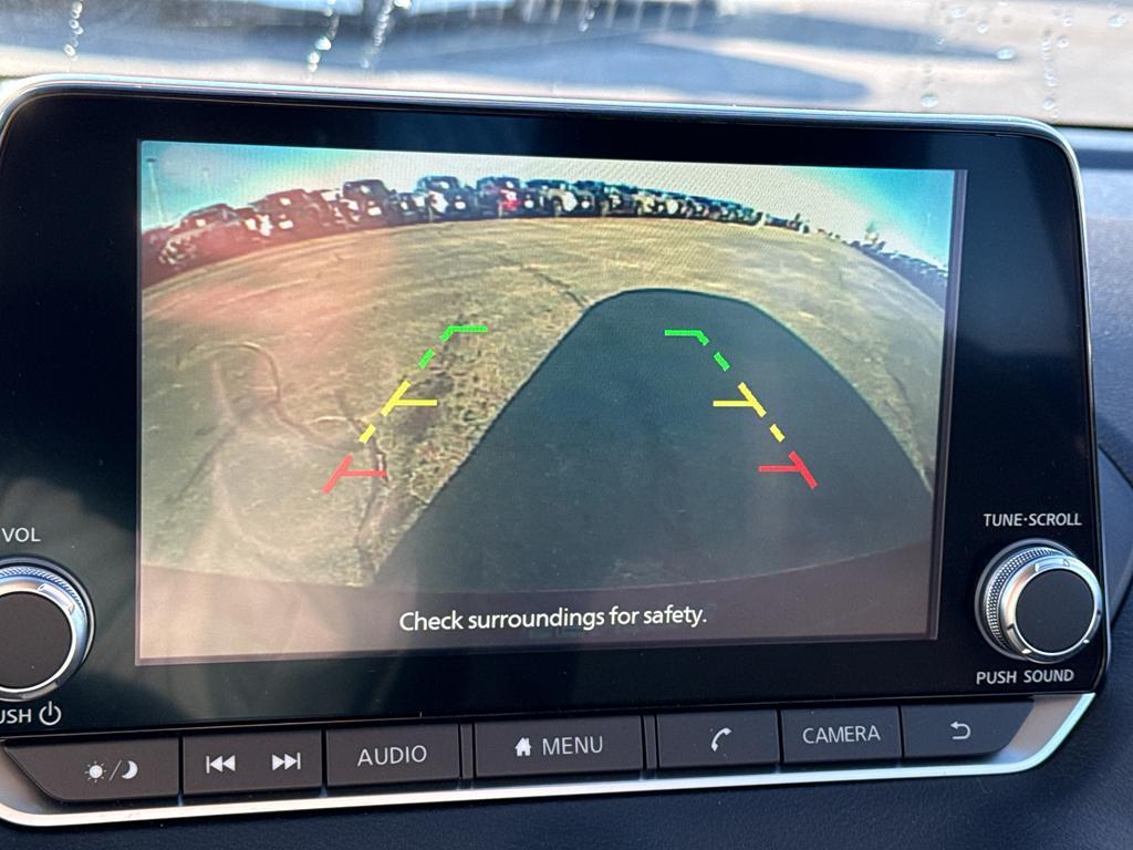 new 2025 Nissan Sentra car, priced at $21,999