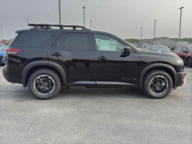 new 2025 Nissan Pathfinder car, priced at $42,678