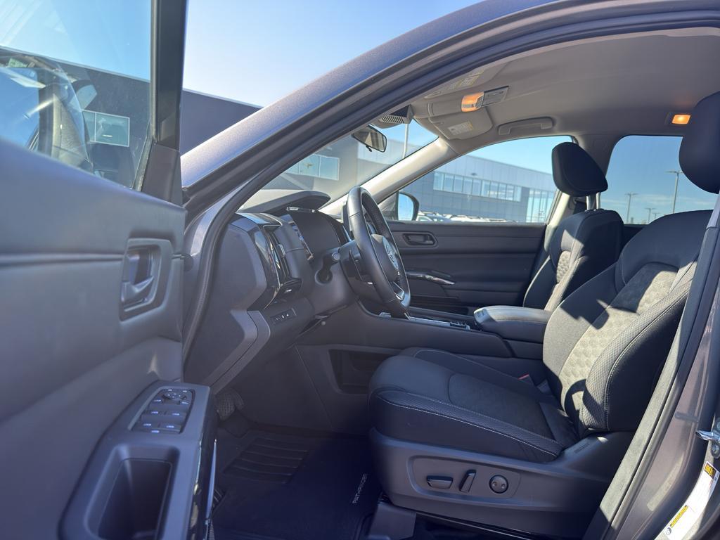 used 2025 Nissan Pathfinder car, priced at $35,790