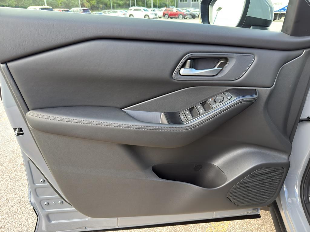 new 2026 Nissan Rogue car, priced at $31,499