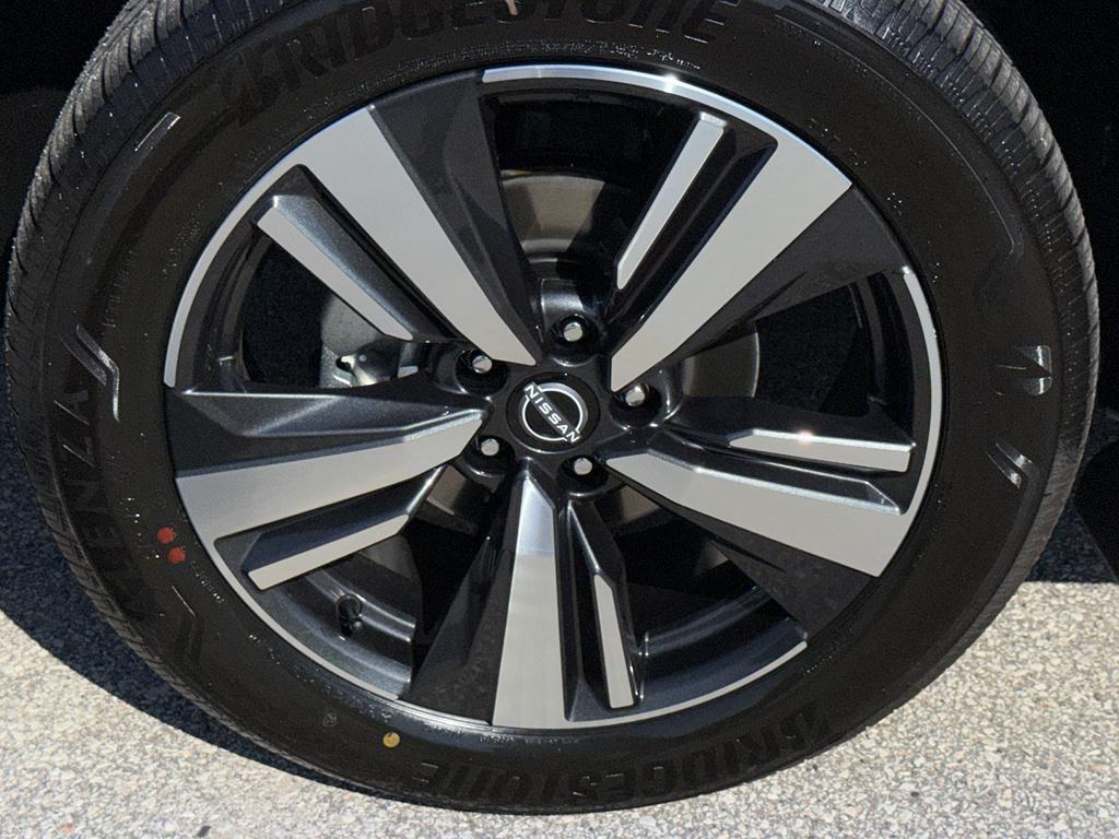 new 2025 Nissan Rogue car, priced at $37,672