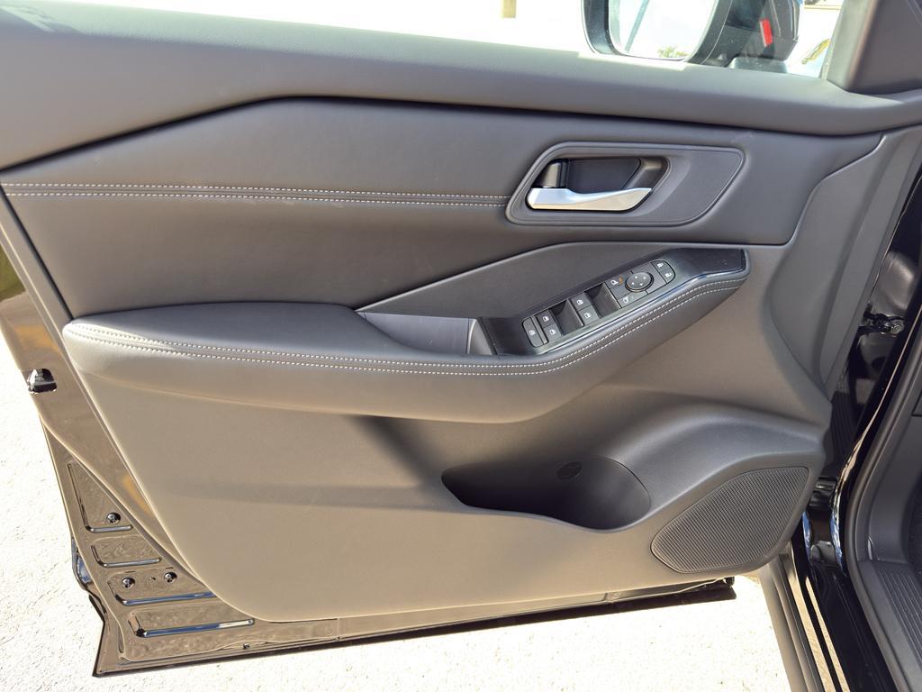 new 2026 Nissan Rogue car, priced at $33,683