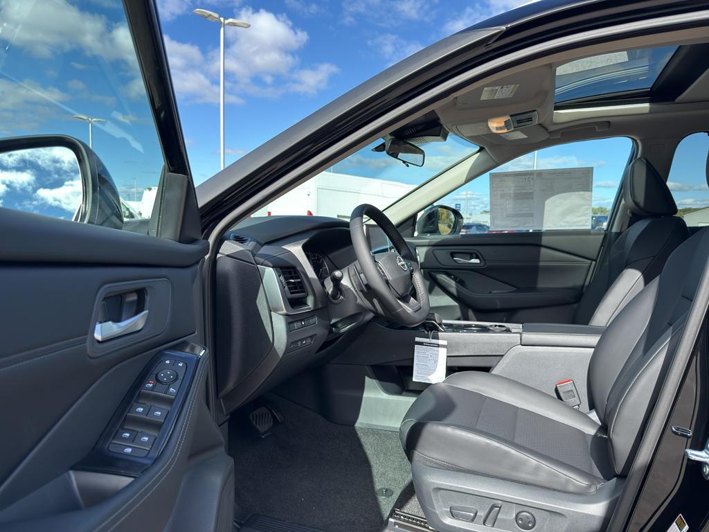 new 2026 Nissan Rogue car, priced at $33,683