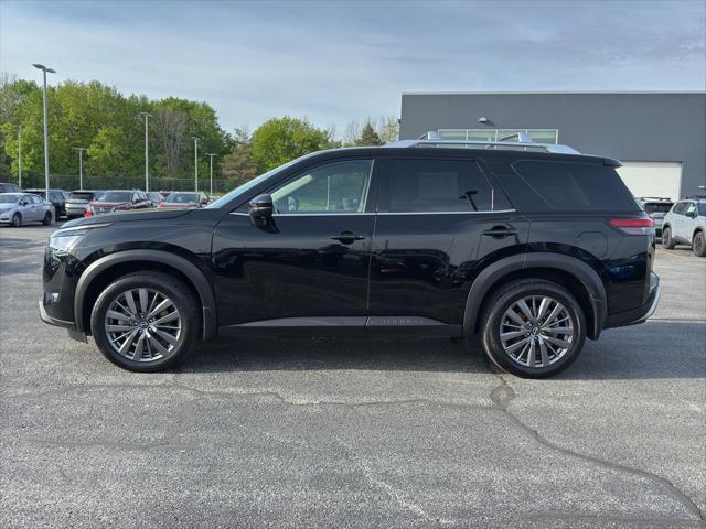 used 2022 Nissan Pathfinder car, priced at $36,490