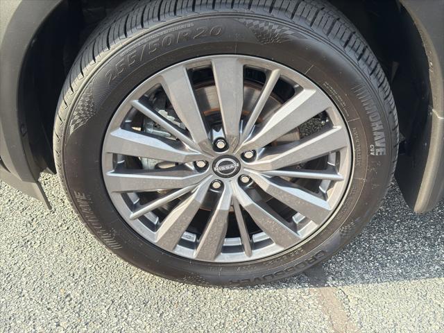 used 2022 Nissan Pathfinder car, priced at $36,490