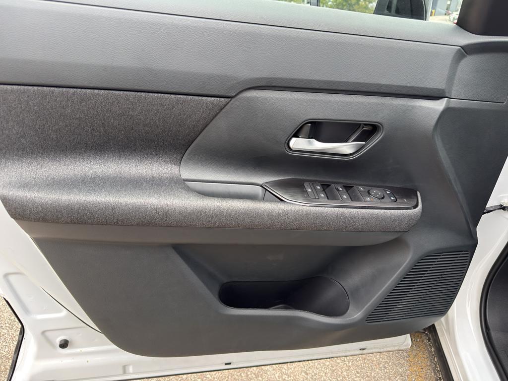 new 2026 Nissan Kicks car, priced at $27,567