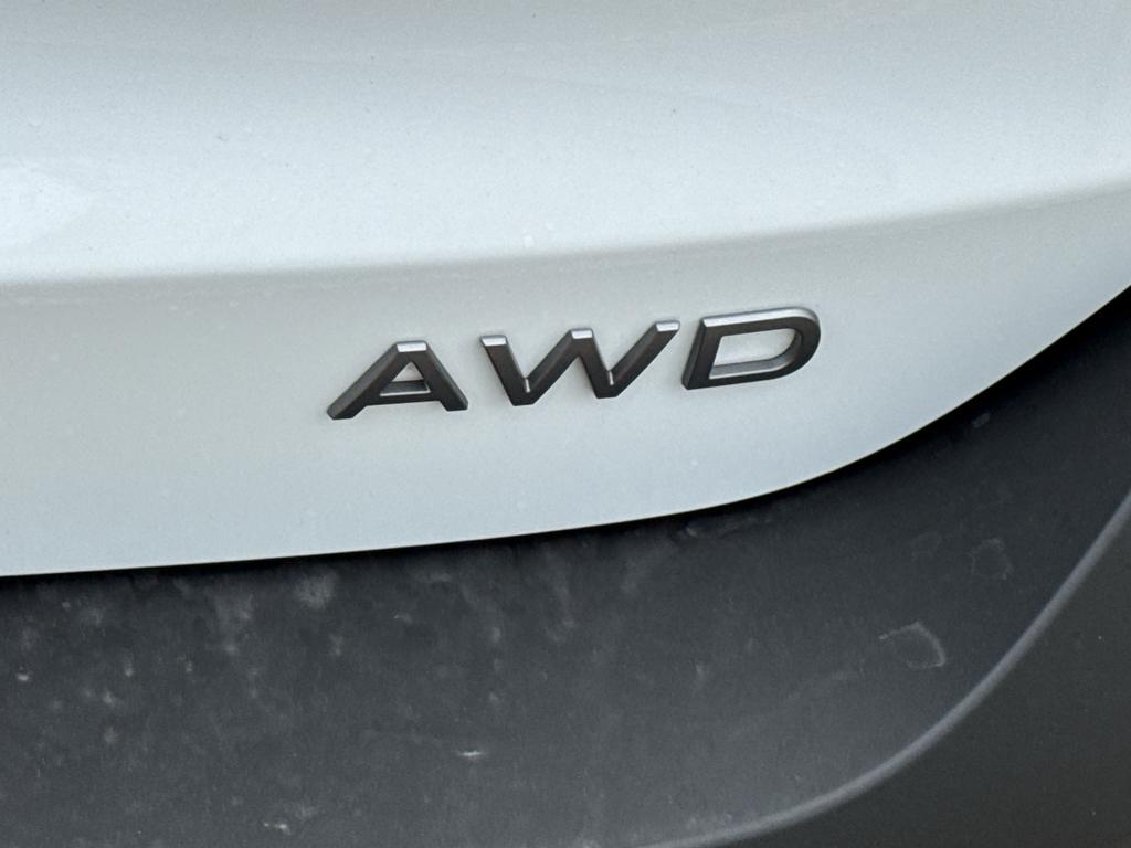 new 2026 Nissan Kicks car, priced at $27,567