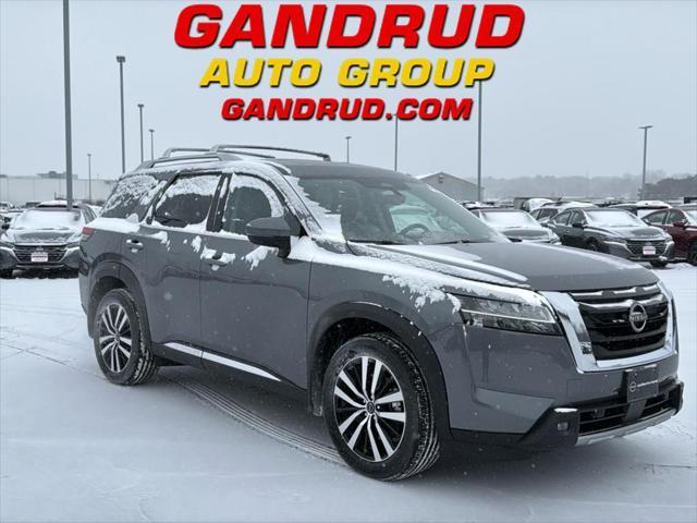 used 2023 Nissan Pathfinder car, priced at $38,290