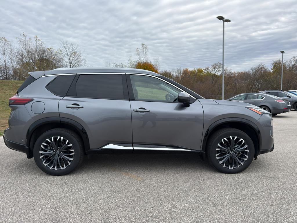 used 2024 Nissan Rogue car, priced at $33,990