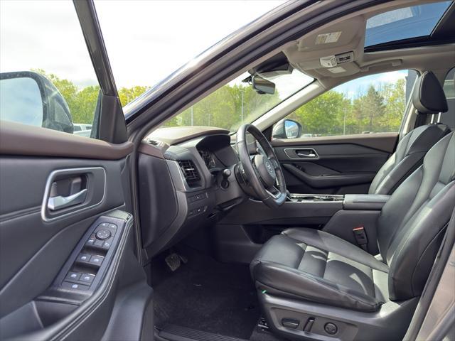 used 2021 Nissan Rogue car, priced at $20,990