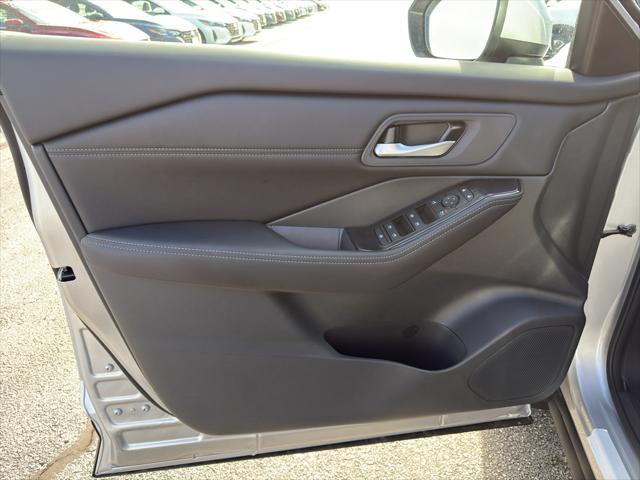new 2025 Nissan Rogue car, priced at $33,346