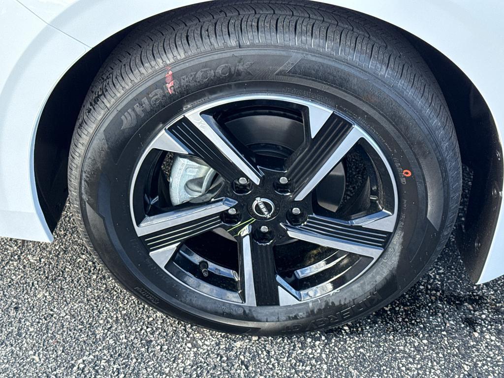 new 2025 Nissan Sentra car, priced at $22,659
