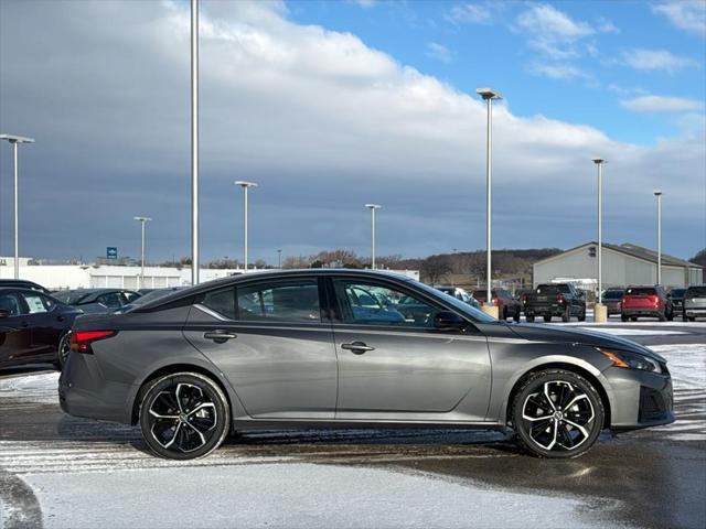 new 2025 Nissan Altima car, priced at $32,971