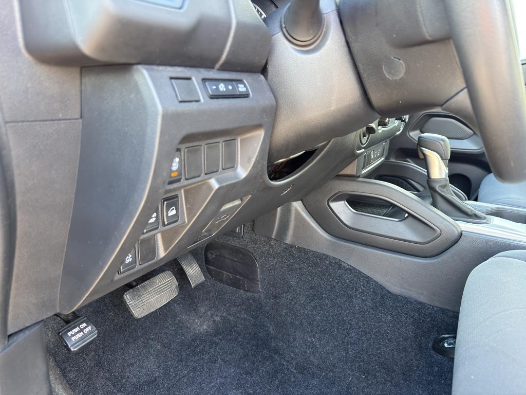 used 2022 Nissan Frontier car, priced at $27,990