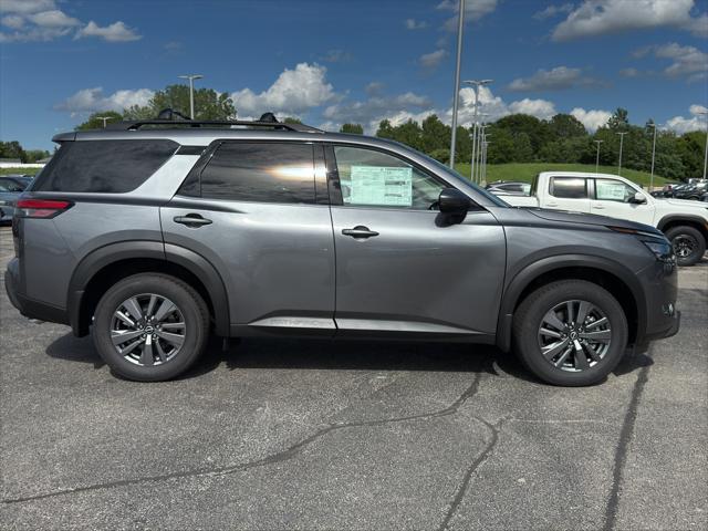 new 2025 Nissan Pathfinder car, priced at $41,999