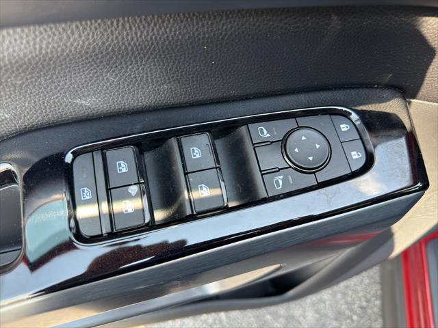 used 2024 Nissan Pathfinder car, priced at $39,990
