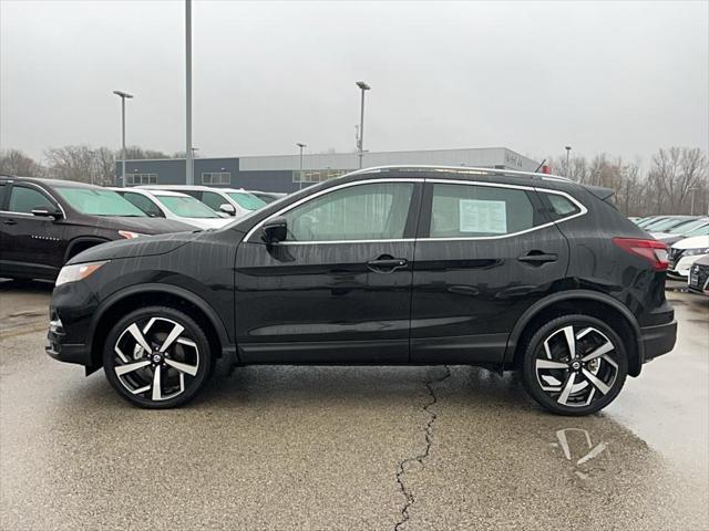 used 2022 Nissan Rogue Sport car, priced at $25,990