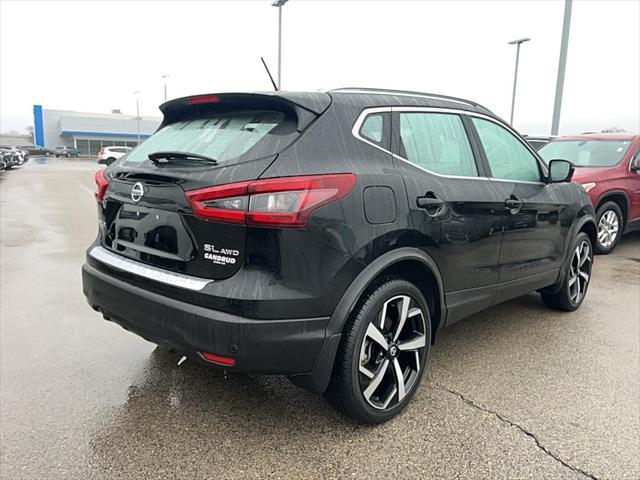 used 2022 Nissan Rogue Sport car, priced at $25,990